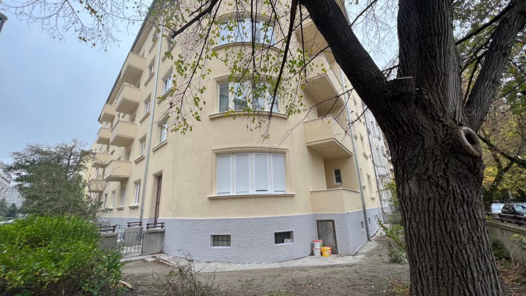 Obnova bytového domu Bezručova
